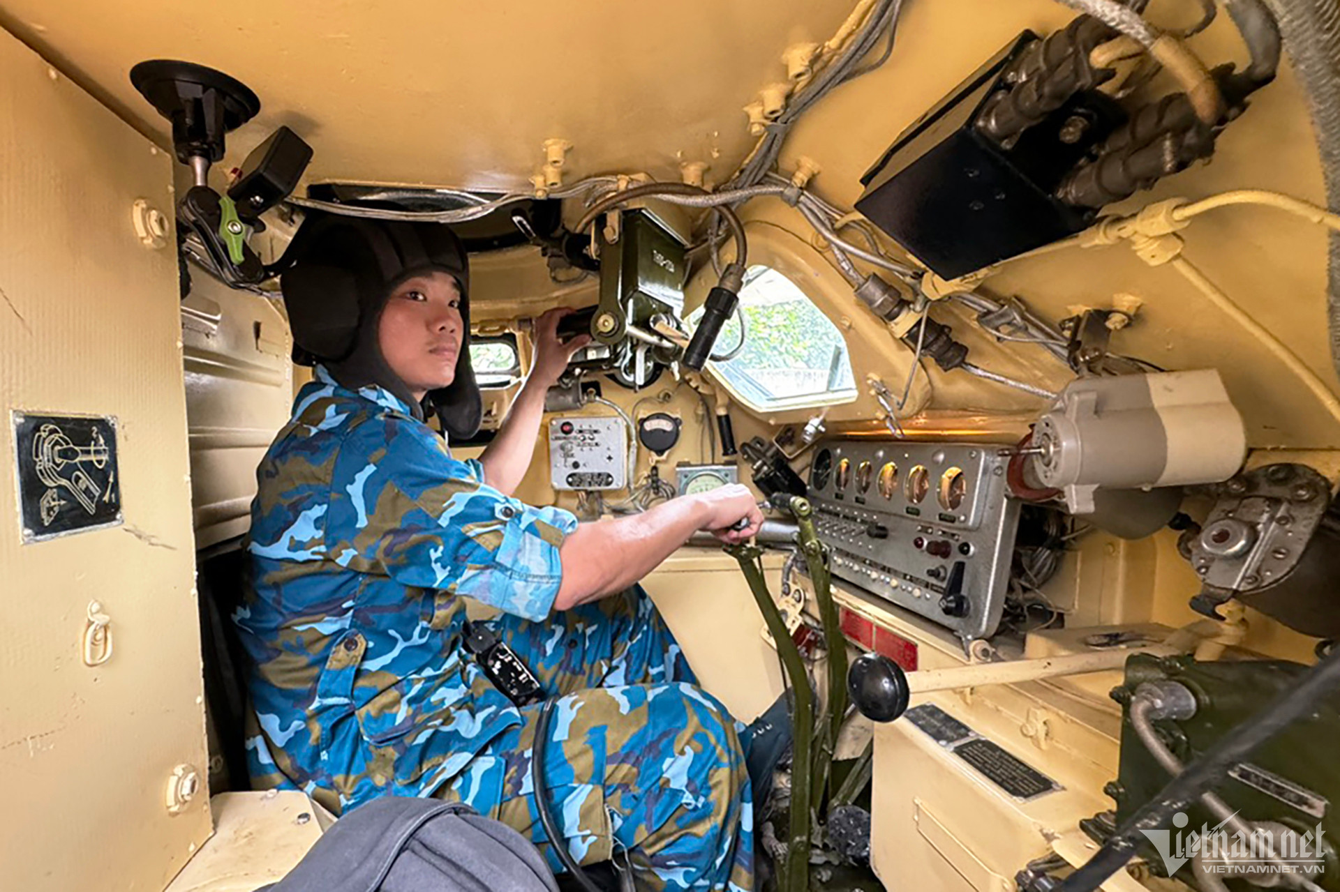 W-z5506146304215_77b4c3138724b93ef59ef16e481bcf47 copy.jpg