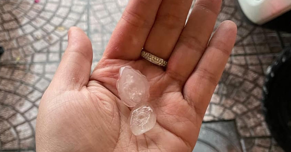 Hail appears in Ho Chi Minh City amid afternoon storm