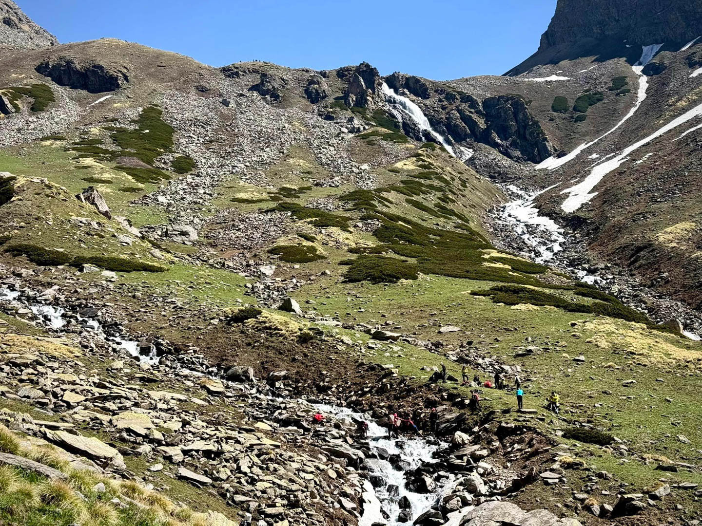 trekking núi tuyết ấn độ 6.JPG