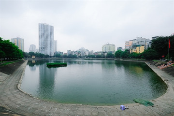 Ngoc Khanh Lake pedestrian street to open in October