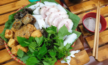 Savory delights: Hanoi's Top 5 vermicelli with fried tofu restaurants