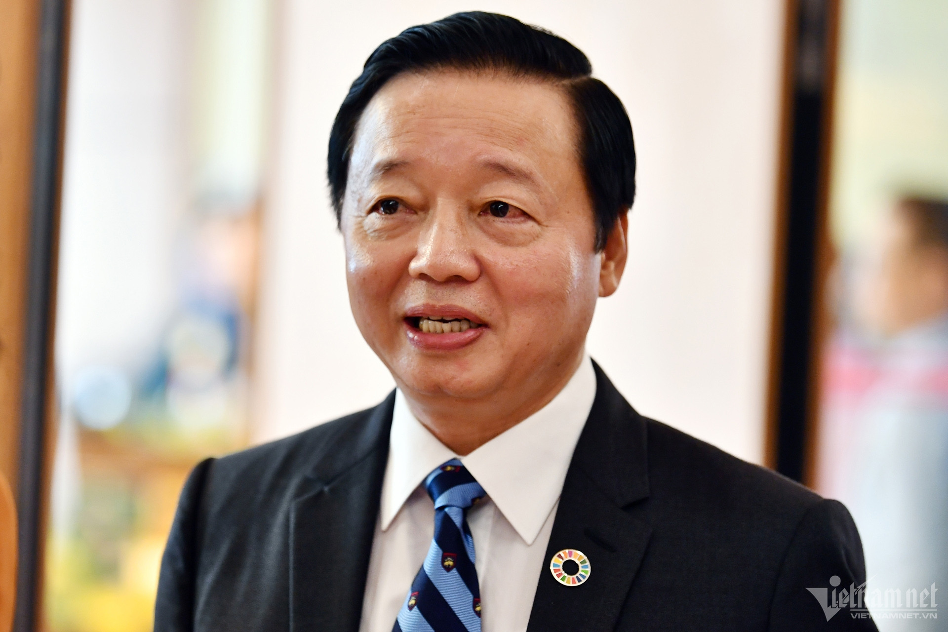 W-Trần Hồng Hà 81123.jpg