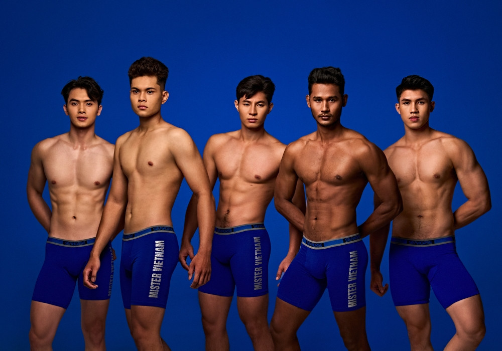 batch_dd 05 thí sinh Mister Vietnam 2024 trình diễn tại Asean International Fashion week_ Đặng Ánh Dương, Đổ Quang Tuyển, Thạch Kiêm Mara, Phạm Văn Quốc, Cao Quốc Thắng .jpg