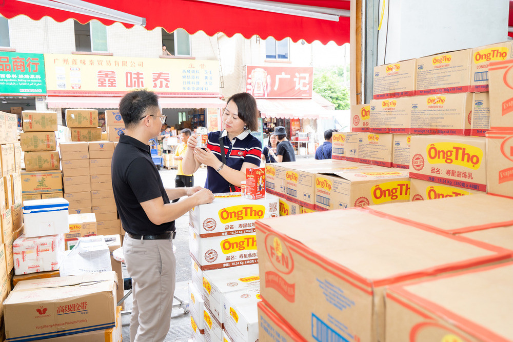 Vinamilk sua ongtho TQ (1).jpg