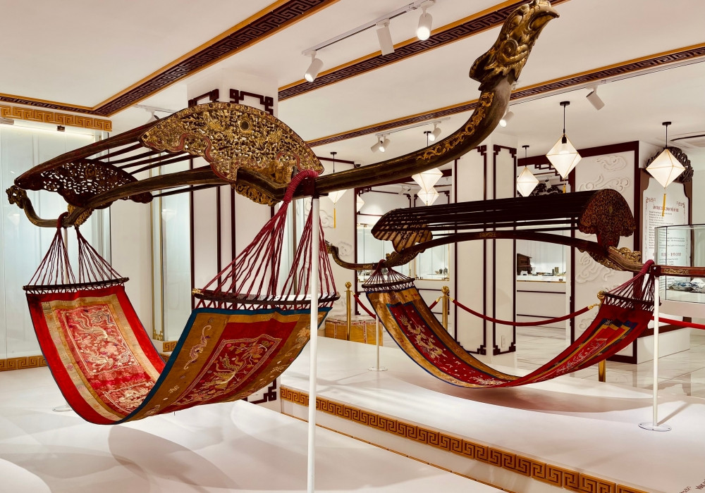 batch_ddMột trong những cổ vật tại bảo tàng về hoàng cung triều Nguyễn 1.jpg