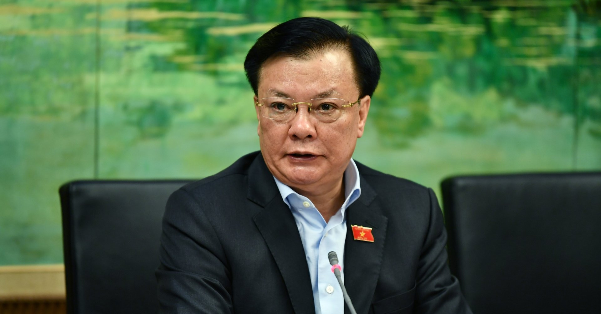 Politburo accepts resignation of Hanoi Party Secretary Dinh Tien Dung