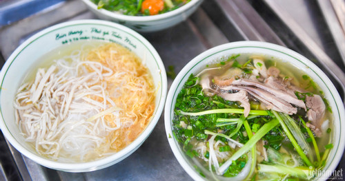 Top 5 Bun Thang restaurants in Hanoi: Where flavor and tradition meet