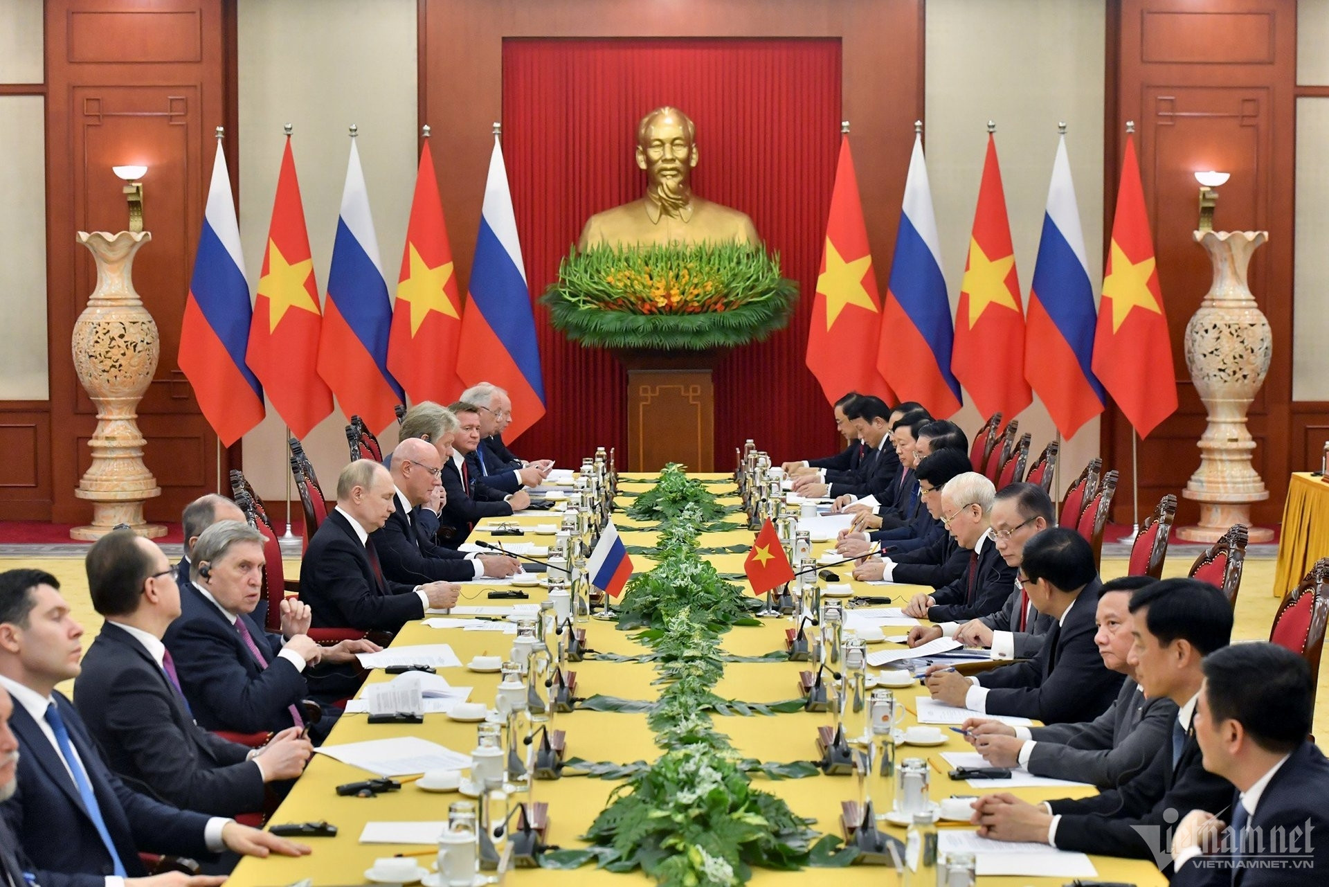 tong thong 2 2634.jpg