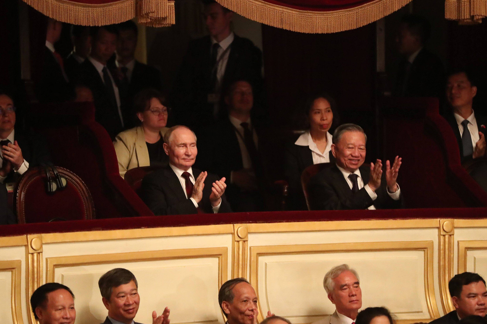 Chương trình nghệ thuật 14.jpg