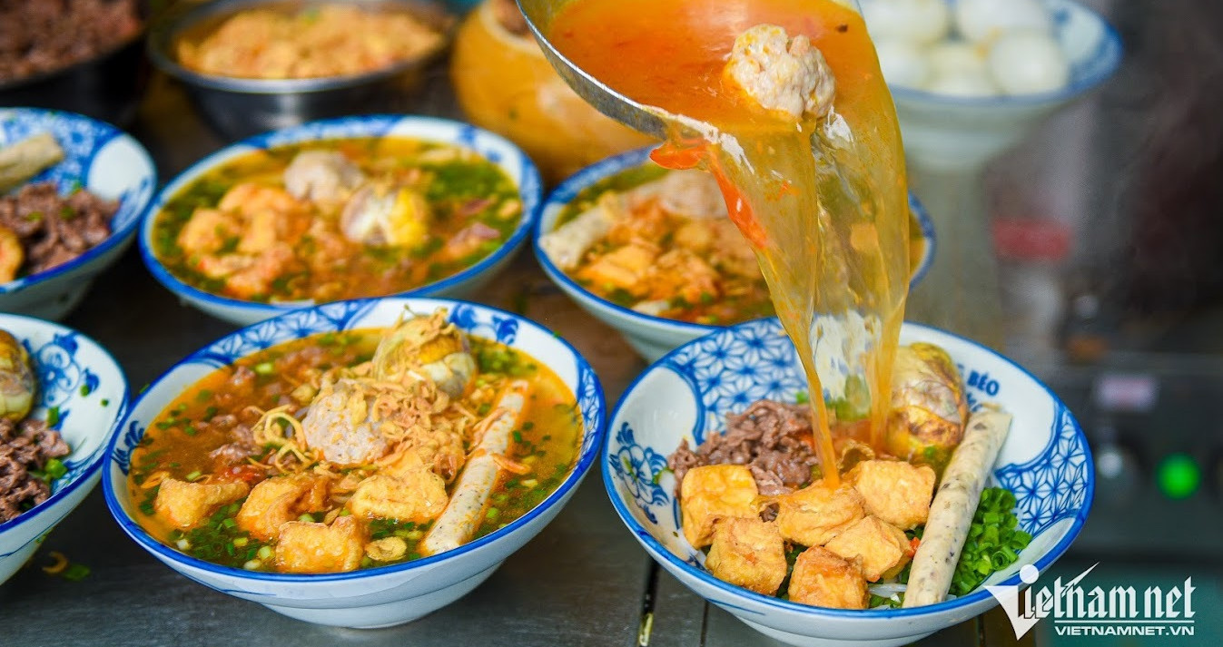 Craving crab noodle soup in Hanoi? Here are 5 must-try restaurants