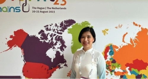 Vietnamese professor in UK elected Academy of Europe academician