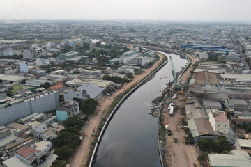 HCM City to remove 6,000 slums, revive 'black' canals