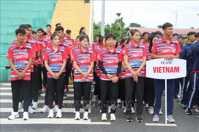 Southeast Asia rowing, canoeing championships kick off in Hai Phong