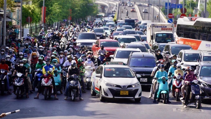 From gridlock to green cities: Vietnam's urban transport challenge