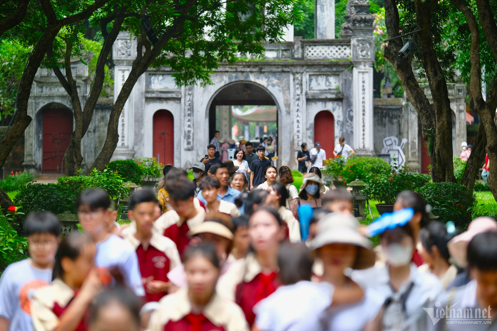 W-thi lớp 10 giáo dục (29).jpg