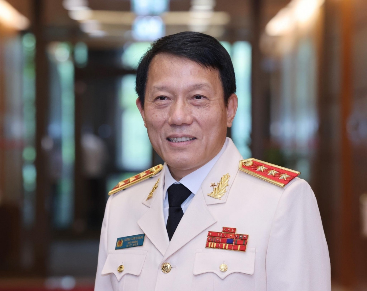 Sen. Lieut. Gen. Luong Tam Quang appointed as new Minister of Public ...