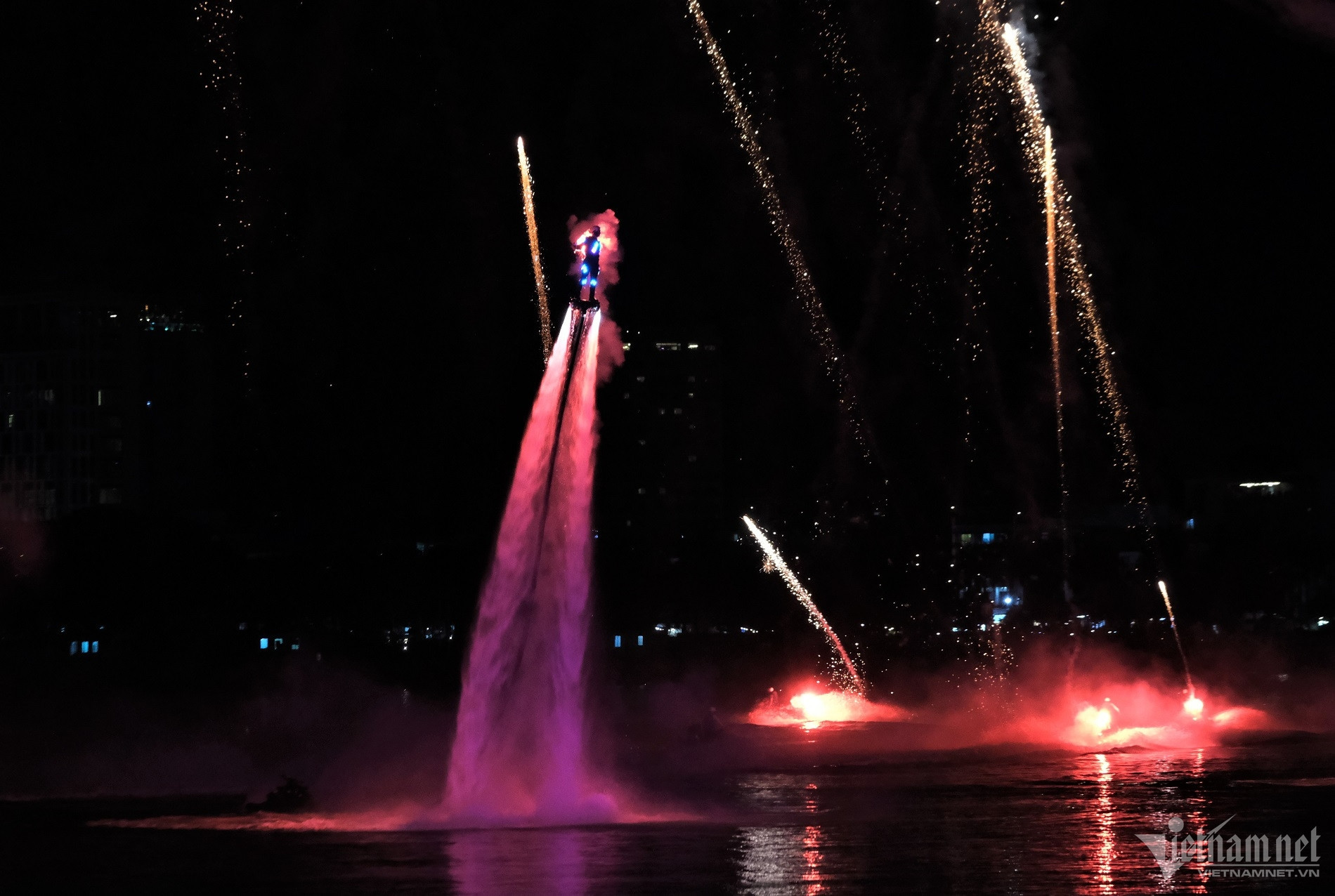 W-phao hoa phap13.jpg