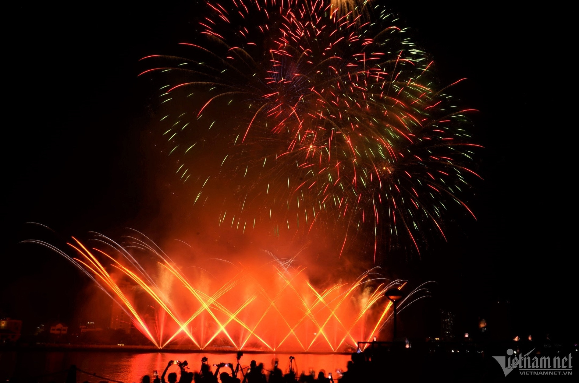 W-phao hoa viet nam2.jpg