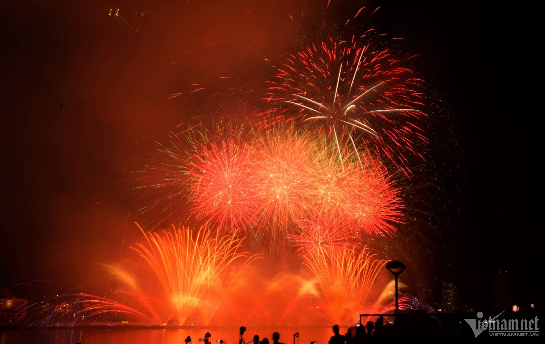 W-phao hoa viet nam1.jpg