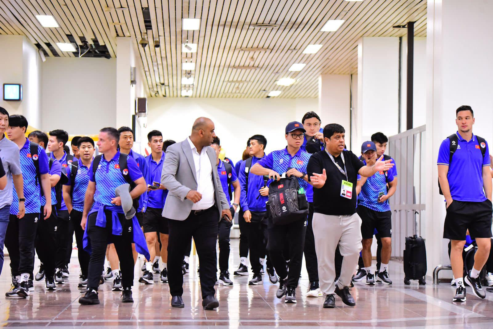 tuyen viet nam 4.jpg