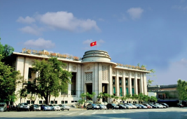 central bank works to raise interbank rates and ease forex market picture 1