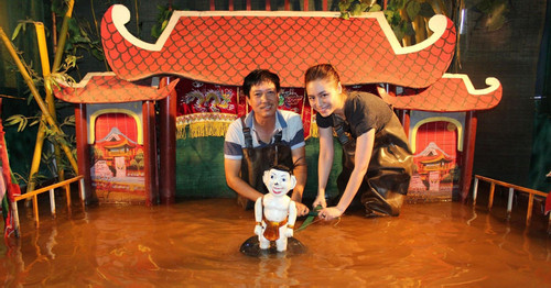 Hanoi's water puppet master brings art to Japanese Summer Festival