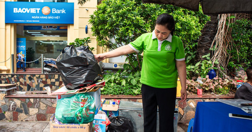 Five years on, Hanoi’s waste sorting program still faces hurdles