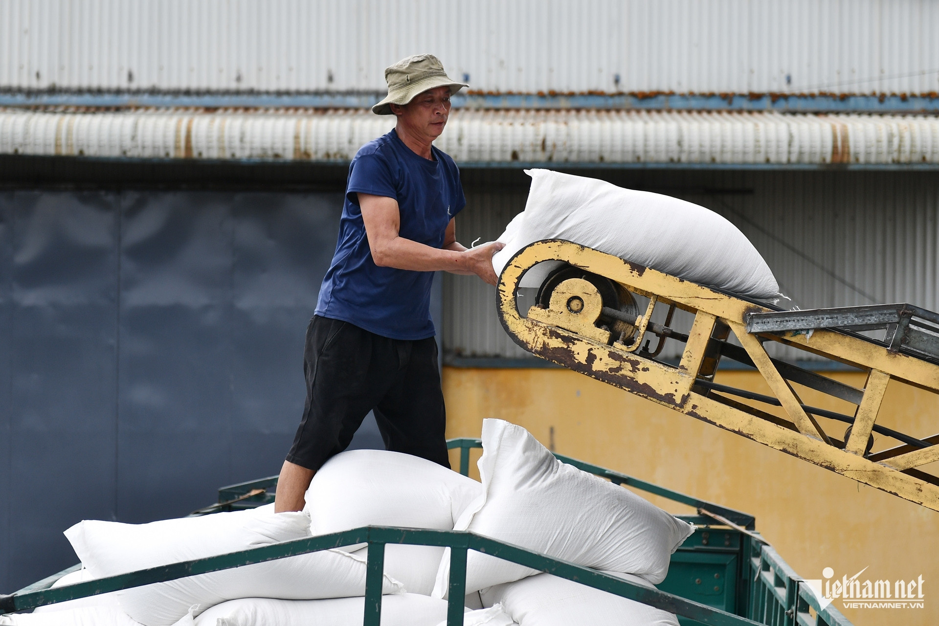 Rice exporters to Indonesia warned of fewer sales due to internal lawsuit