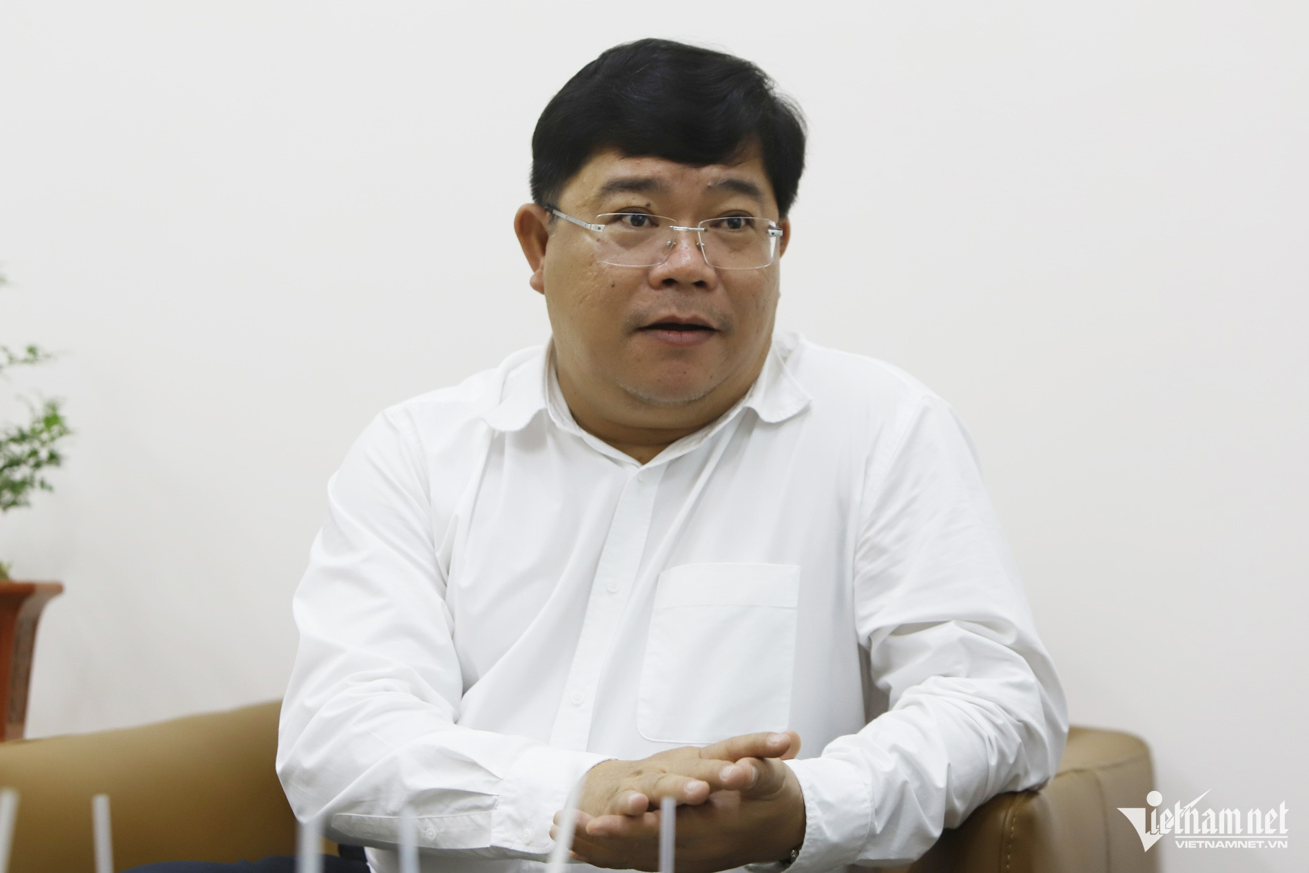 W-chau ngo anh nhan 1.jpg