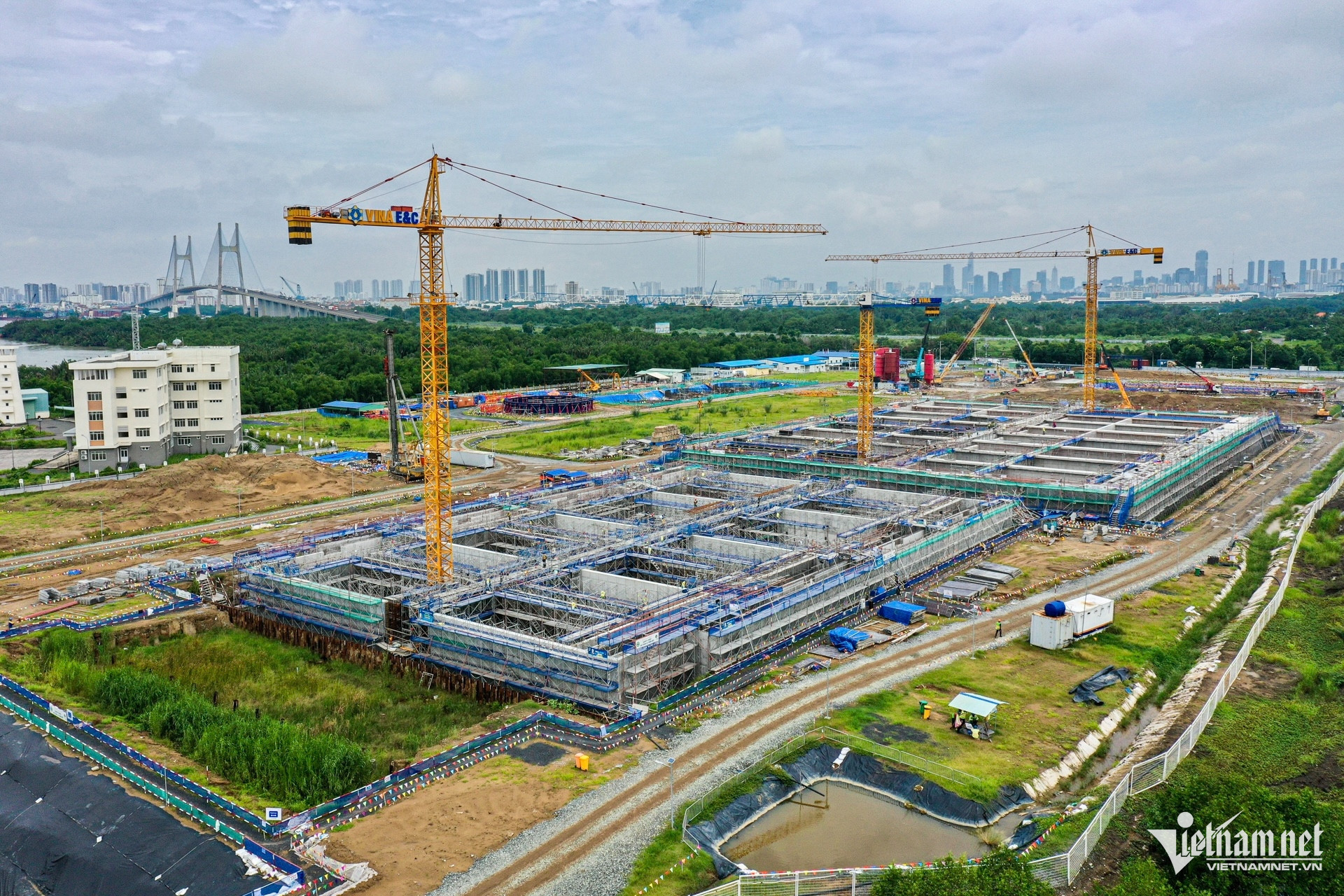 W-nhà máy xử lý nước thải TPHCM 2.jpg