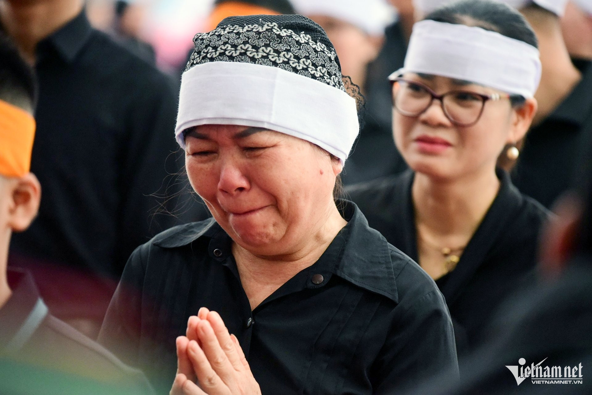 W-đông hội 2.jpg