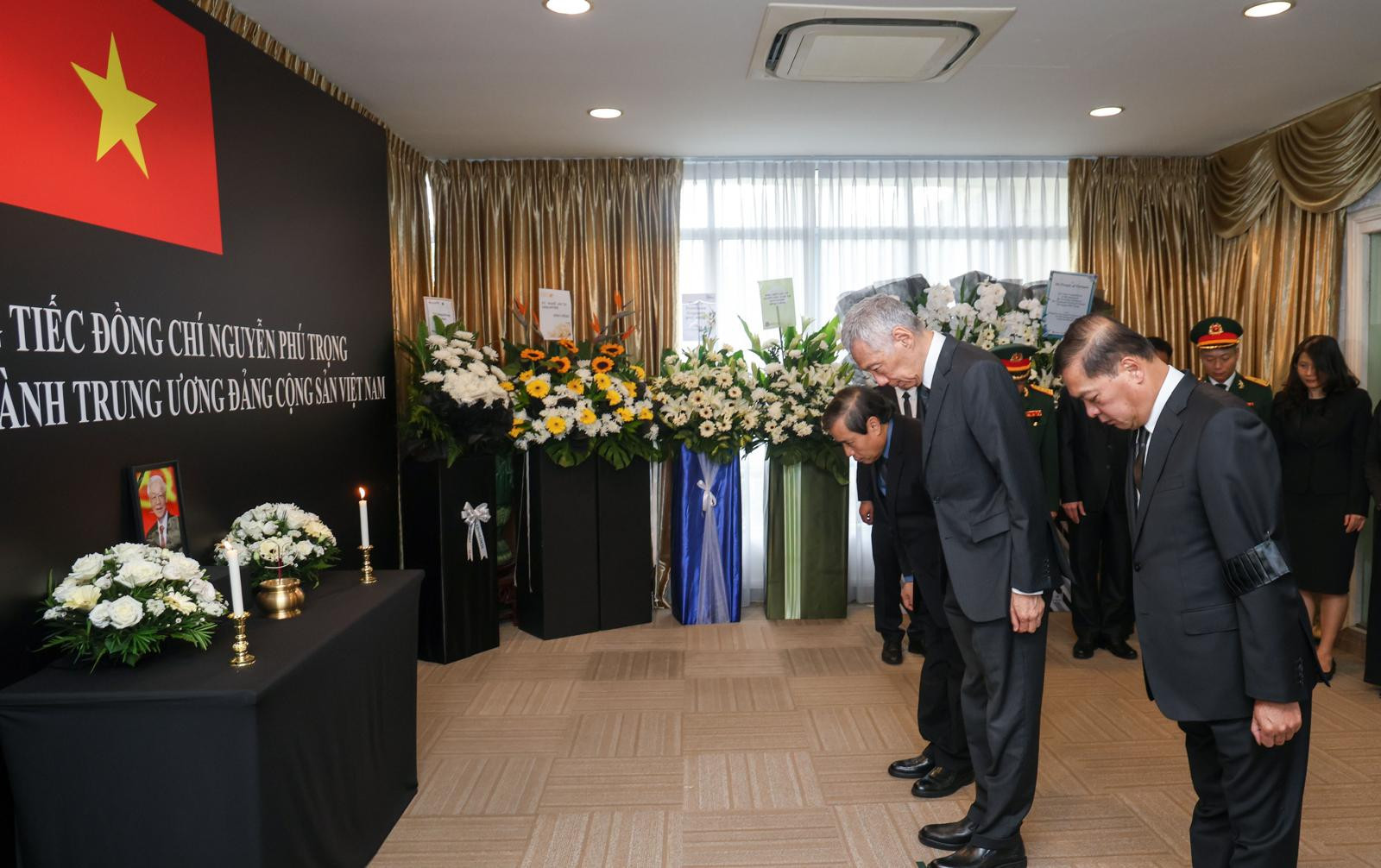 BT Cấp cao Lý Hiển Long.jpg