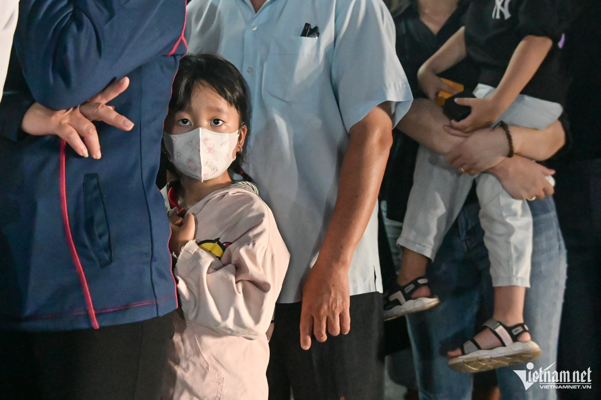 W-viếng TBT Nguyễn Phú Trọng TPHCM 11.jpg