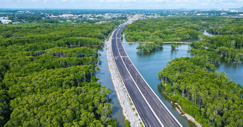 Ben Luc - Long Thanh Expressway: A scenic route through mangrove forests