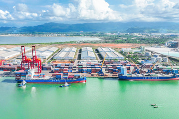 Chu Lai Port serves as key logistics center in central region