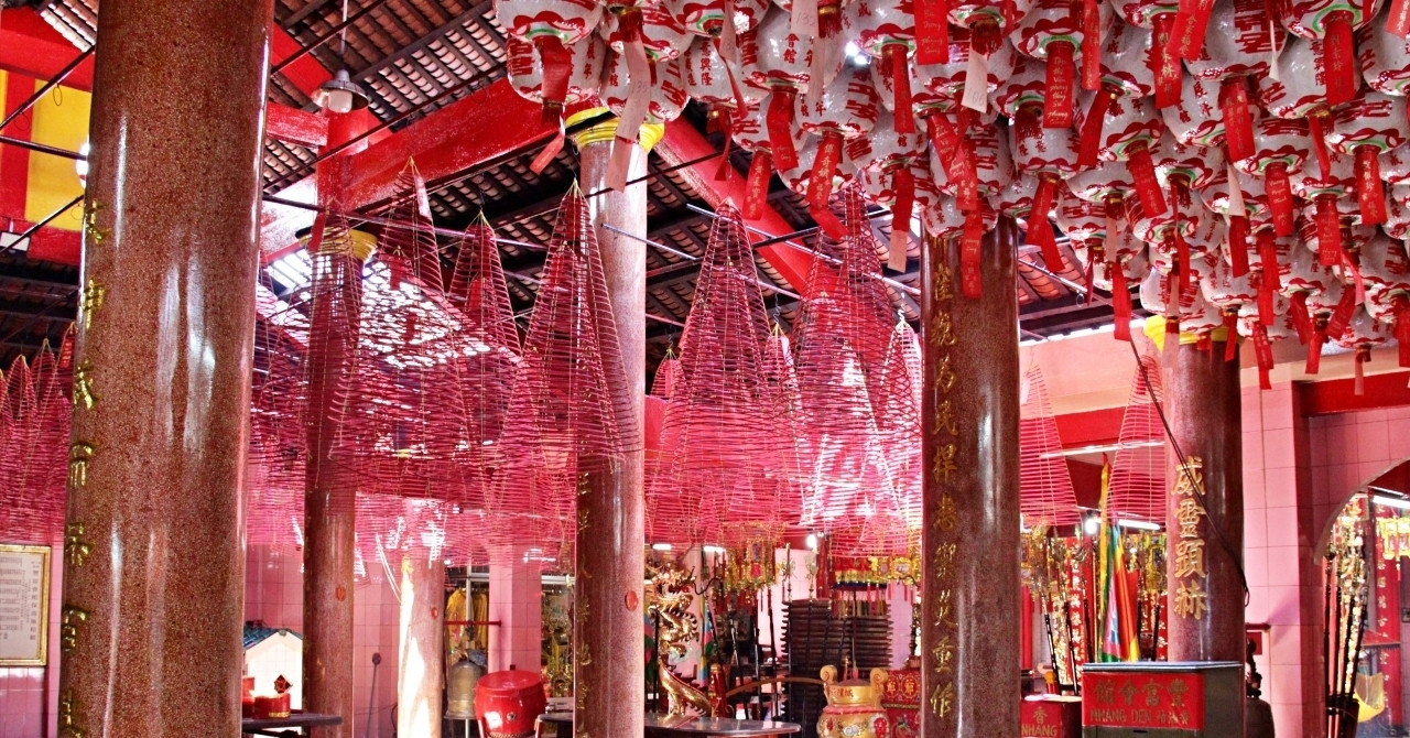 Touching story behind HCM City’s communal house and its coffin donations