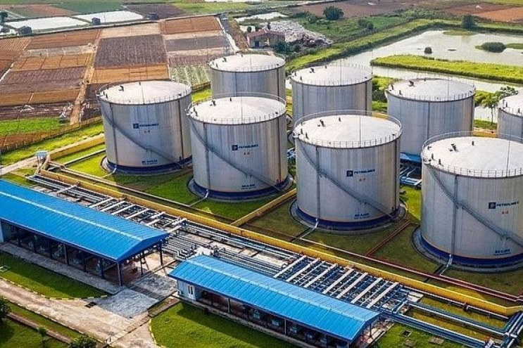 Vietnam's fuel imports surge to $13.88 billion in first half of 2024