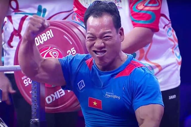 Three Vietnamese powerlifters earn Paralympic spots