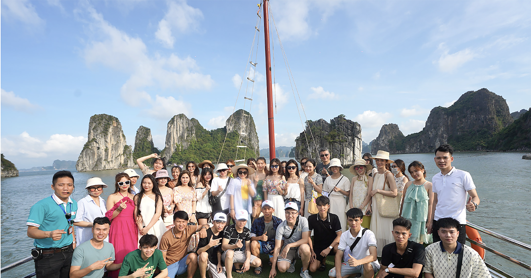 Mixed reactions to proposed US$25 half-day tour fee in Ha Long Bay