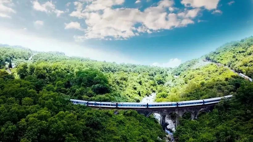 Tourism authorities launch video clip promoting rail travel