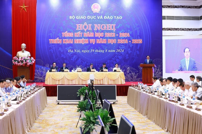 vna_potal_thu_tuong_pham_minh_chinh_du_hoi_nghi_trien_khai_nhiem_vu_nam_hoc_2024-2025_7544887.jpg