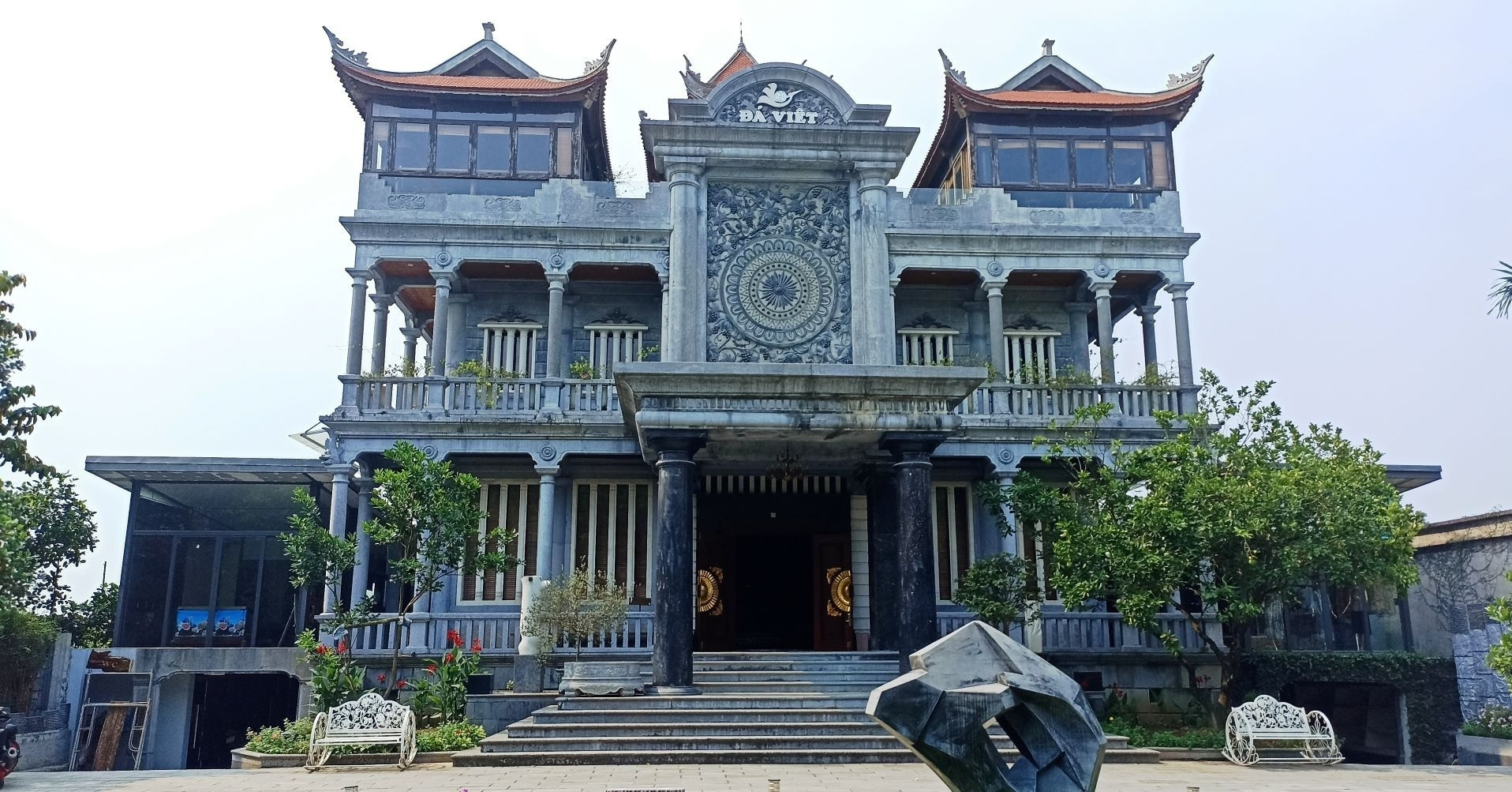 Crafting history in stone: Ninh Binh's remarkable three-story 'palace'