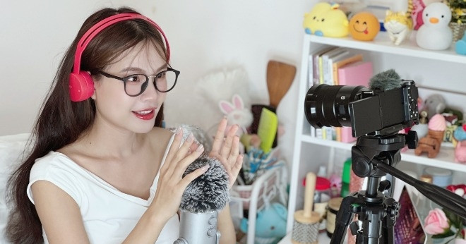 Ho Chi Minh City woman makes a fortune with soothing ASMR content