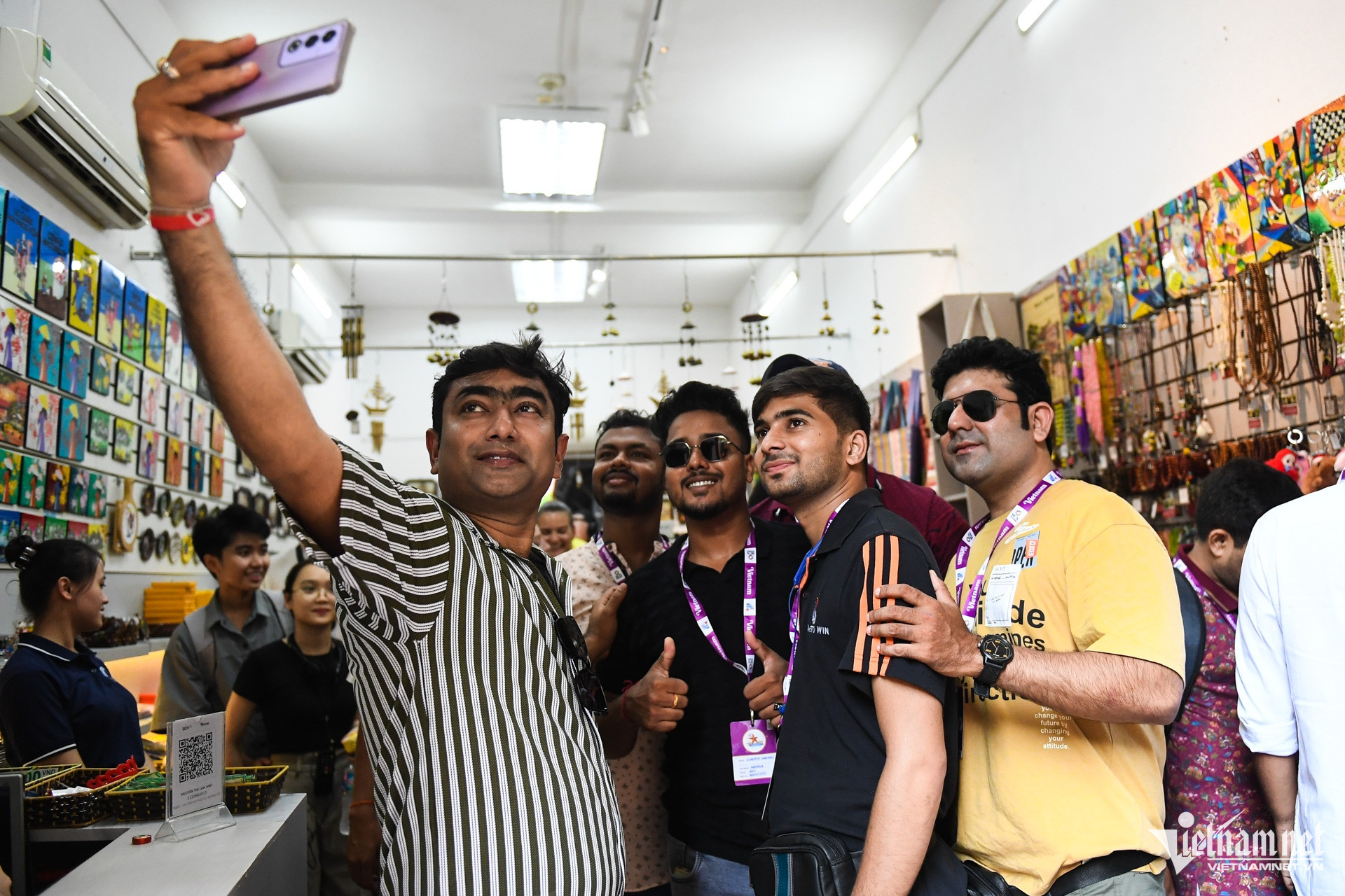 W-Du lịch   du khách ấn độ (5).jpg