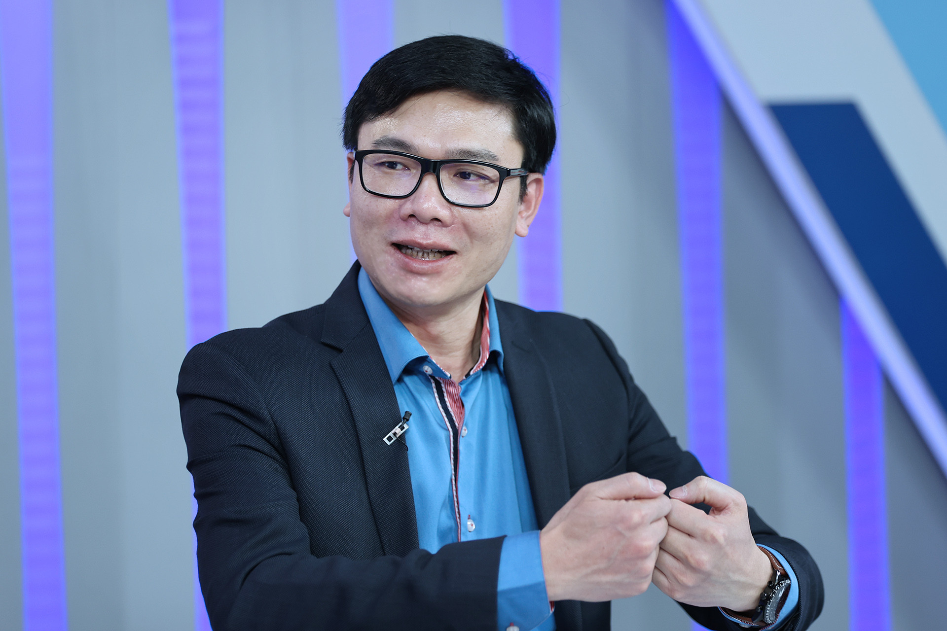 Tọa đàm_ Kết nối tri thức vì một Việt Nam thịnh vượngt .jpg (1).jpg