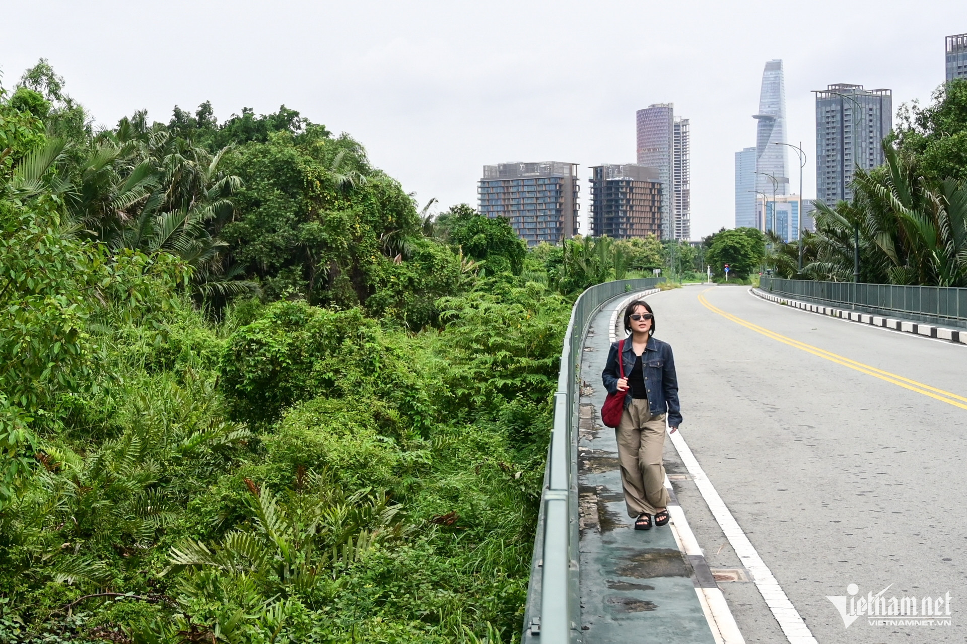 W-thủ thiêm 14.jpg