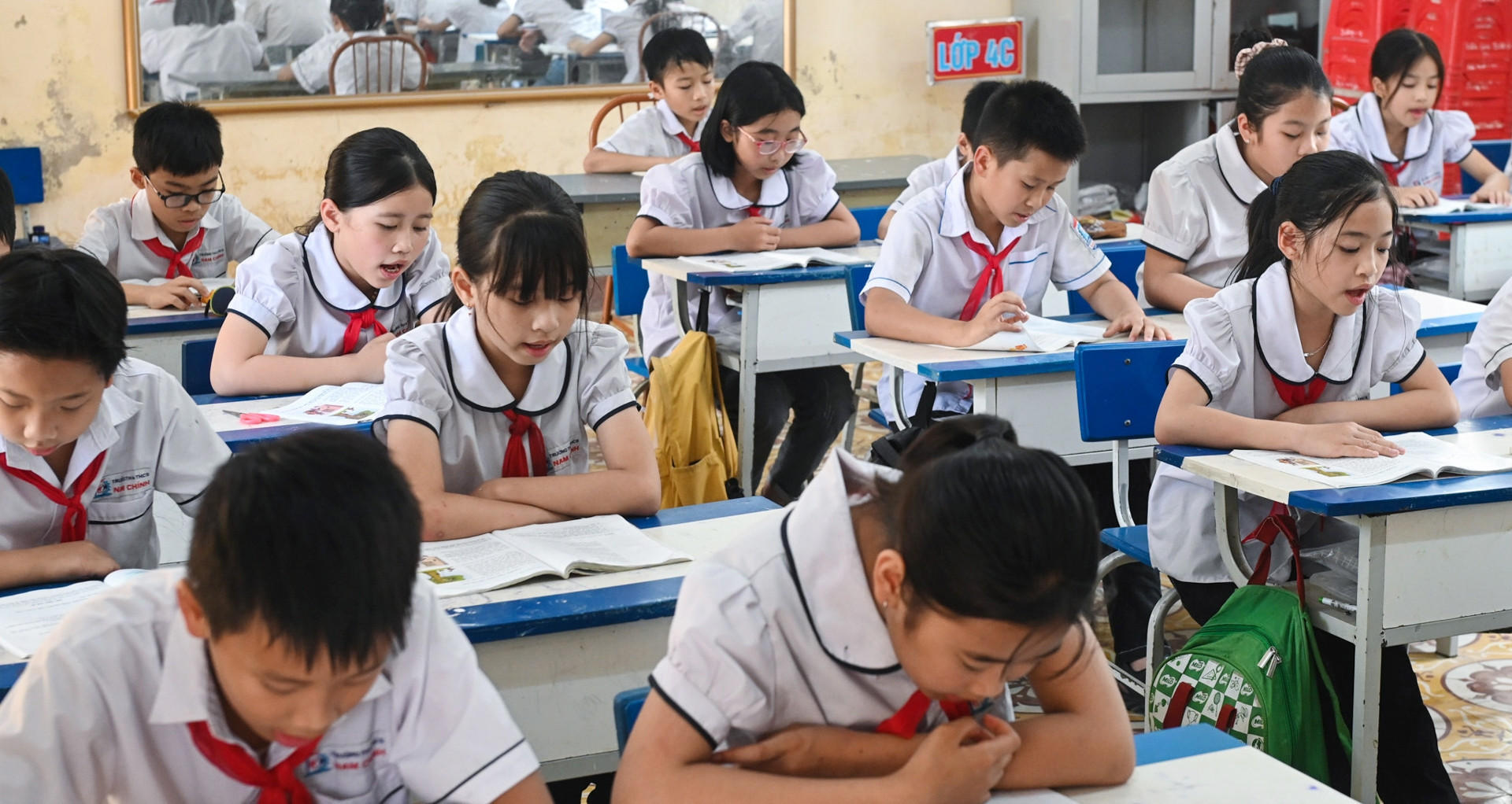 Education Ministry sets 35-student limit for elementary classes