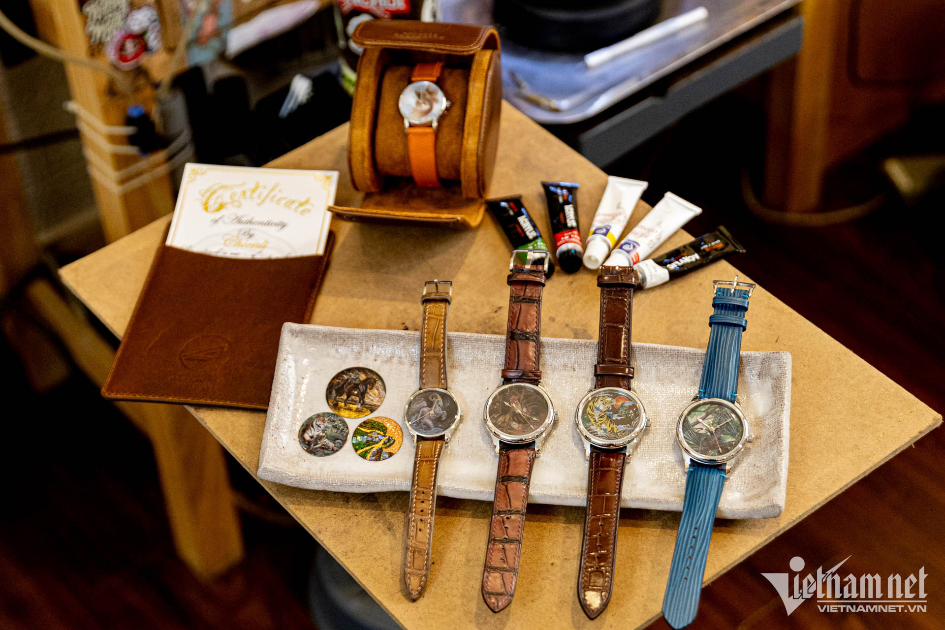 ve dong ho 14.jpg