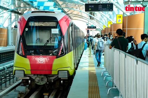 Nhon-Hanoi Railway Station metro begins commercial operations Thursday