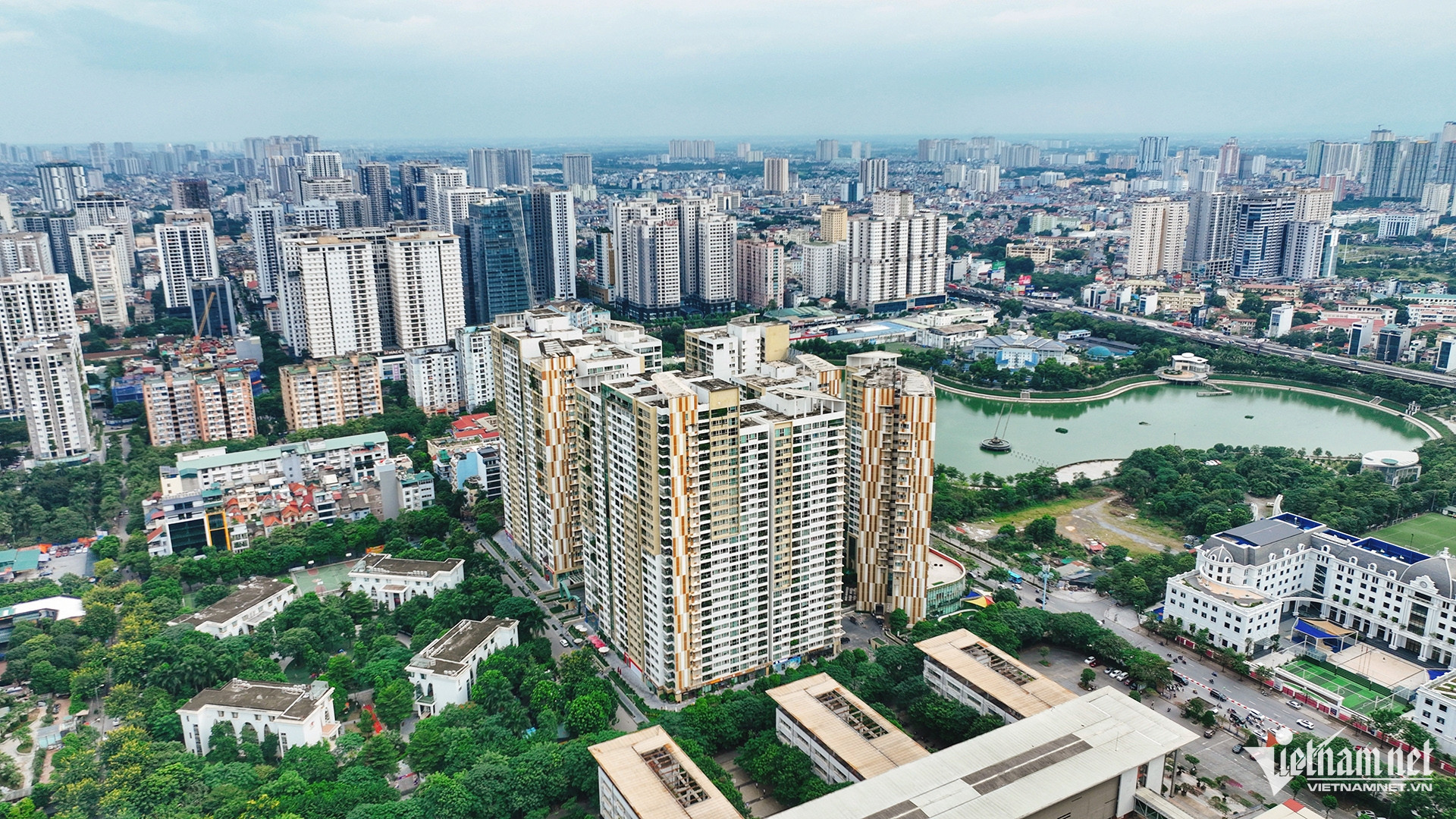 w bat dong san 3660.jpg